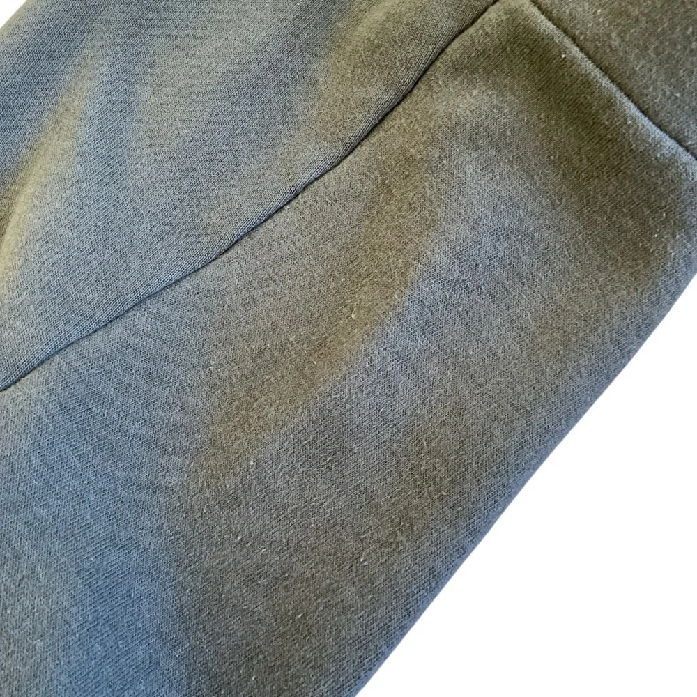 Adidas‎ Men’s Grey Jogger Sweatpants, Size Small Style FS2774